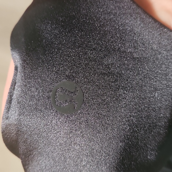 Lululemon Satin Shine Tank NWT - Picture 5 of 6